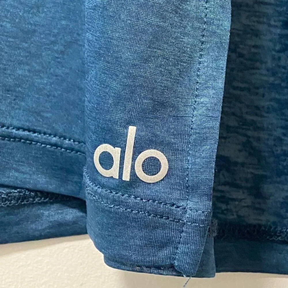 Alo Yoga Arrow Oversized Long Sleeve Tee Teal Blue - Fits M–L